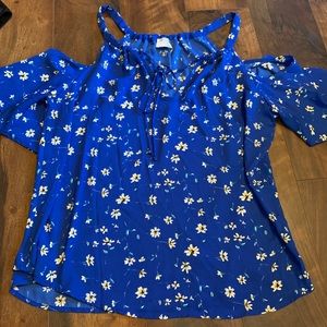 Blue with white flowers tank-shirt